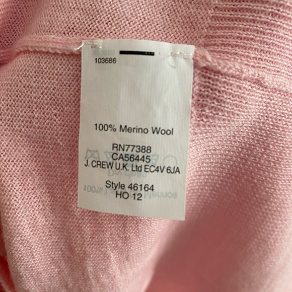 J. Crew Pink 100% Merino Wool V-Neck Sweater - Picture 3 of 4